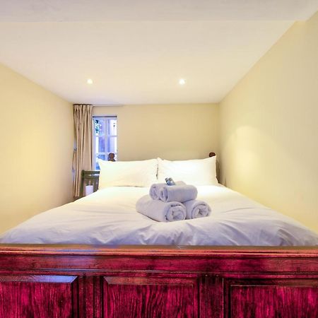Appartement Famous House, 1 Minute From Edinburgh Castle Extérieur photo
