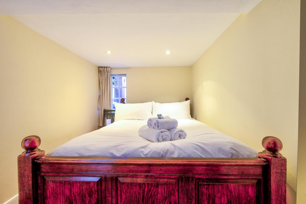 Appartement Famous House, 1 Minute From Edinburgh Castle Extérieur photo